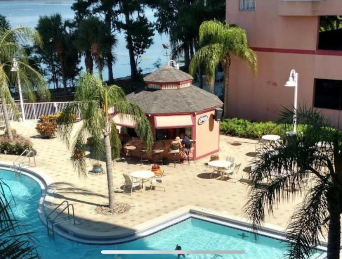 Disney Just 1 And A Quarter Mile Away, Blue Heron 1 Room 2 Bath,Amenities,6 Guests, Walk To Restaurants, No Fees At Check In Орландо Екстериор снимка